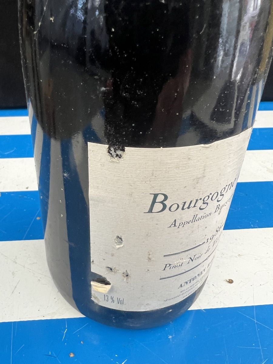 Vino: 1986 BOURGOGNE RODET  – Nuovo e nell'imballaggio originale da Genève venduto da Leboucheoreilles 3