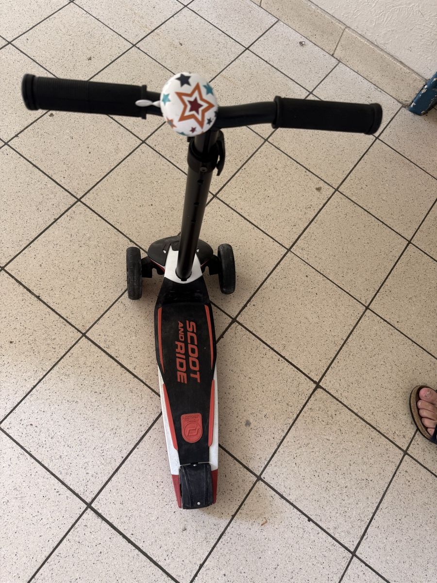 Kickboard: Scooter/Trotti (höhen verstellbar)  – Usato da Zürich venduto da fra_wc9h 2