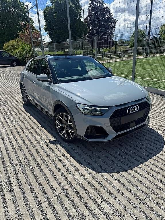 Audi Autos: Audi A1 – D'occasion à La Croix-de-Rozon par Julien282
