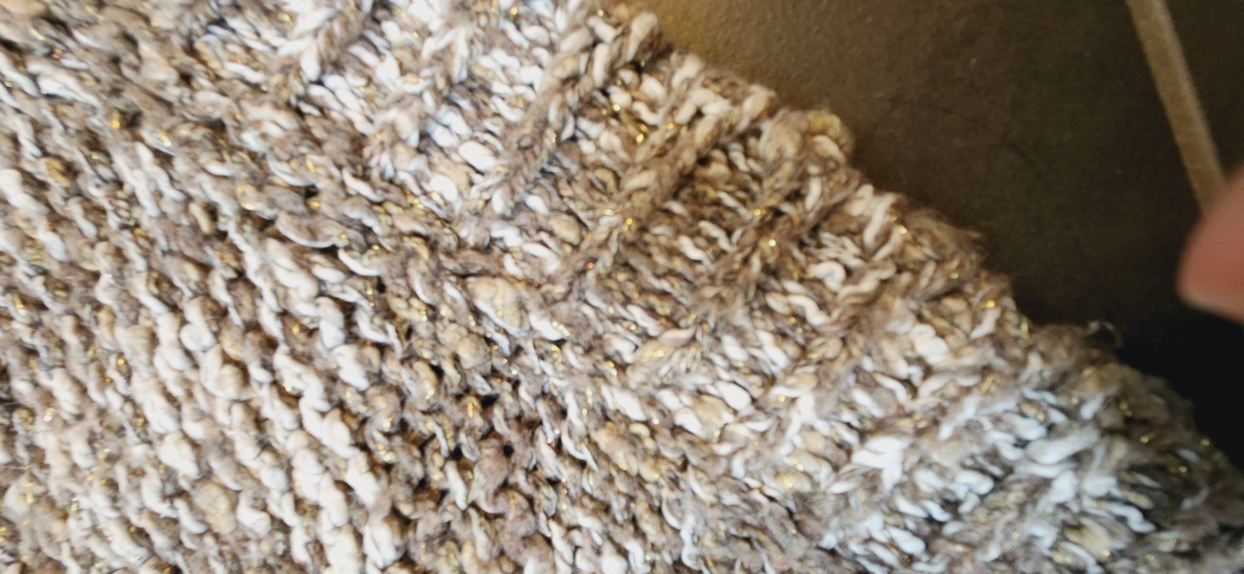 Giacche: Strickjäckli Gr. XS/S – Usato da Lyss venduto da Urma5 2