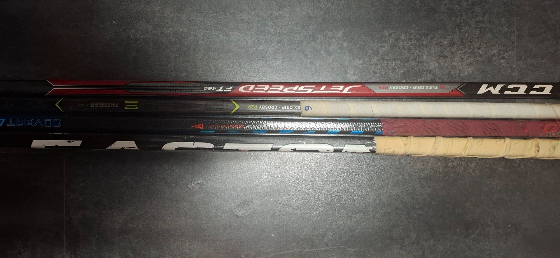 Bastoni & Pale: Lots de canne de HOCKEY Junior – Usato da Chancy venduto da dave58v 3