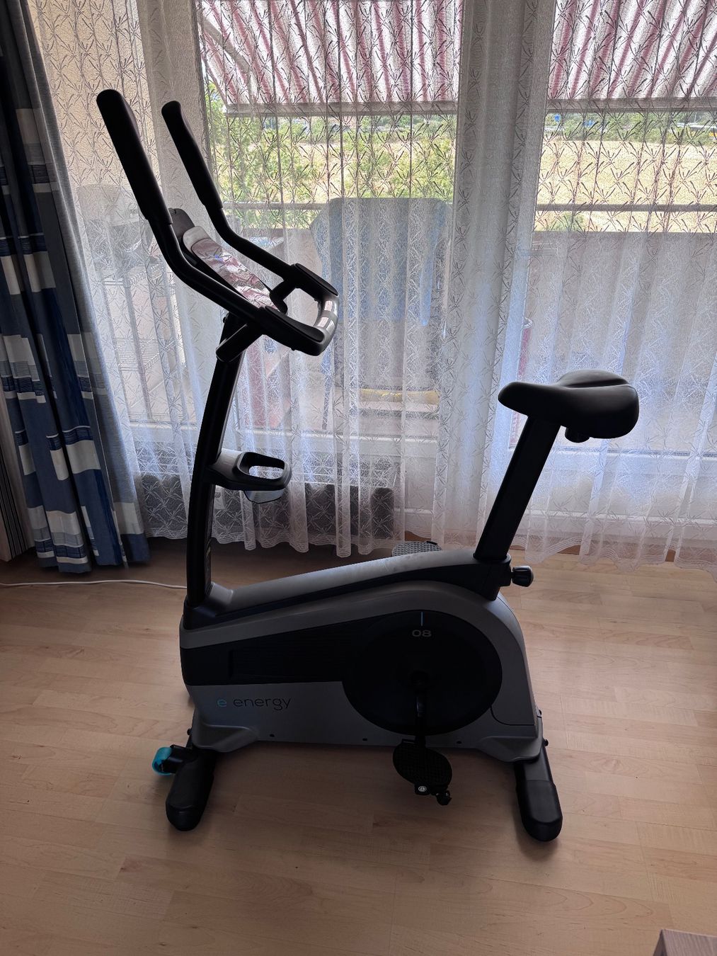 Hometrainer: Auswandern 9 Ergometer mit vielen Extras – Gebraucht aus Rheinfelden von Steve67 2