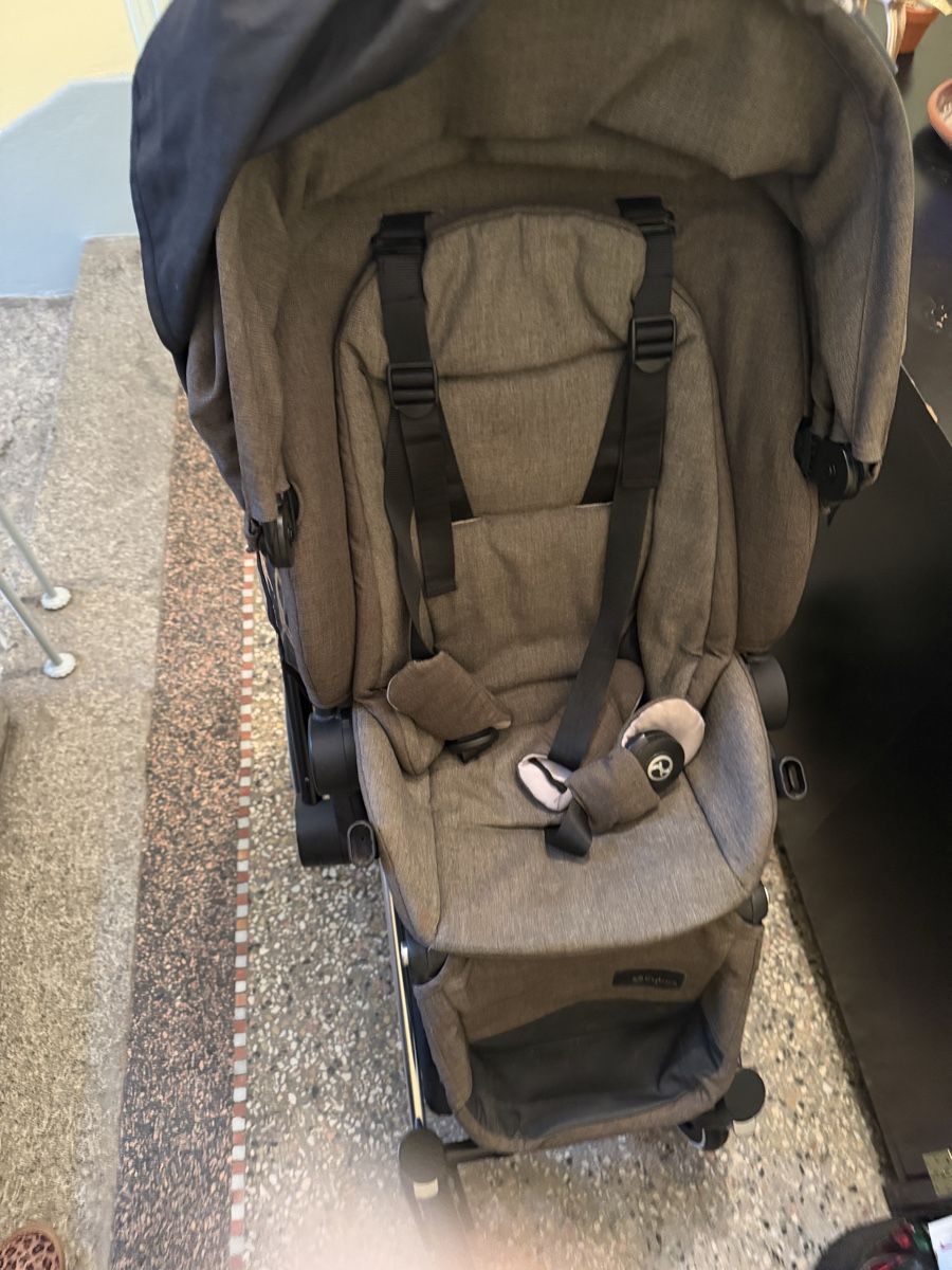 Cybex Carrozzine: Cybex Priam Kinderwagen Grau – Usato da Bern venduto da Elisa64