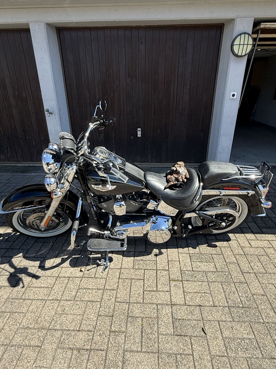 Harley-Davidson Chopper: Wunderschöne Harley mit fast keinen Km! – Usato da Reinach AG venduto da Muni-Res