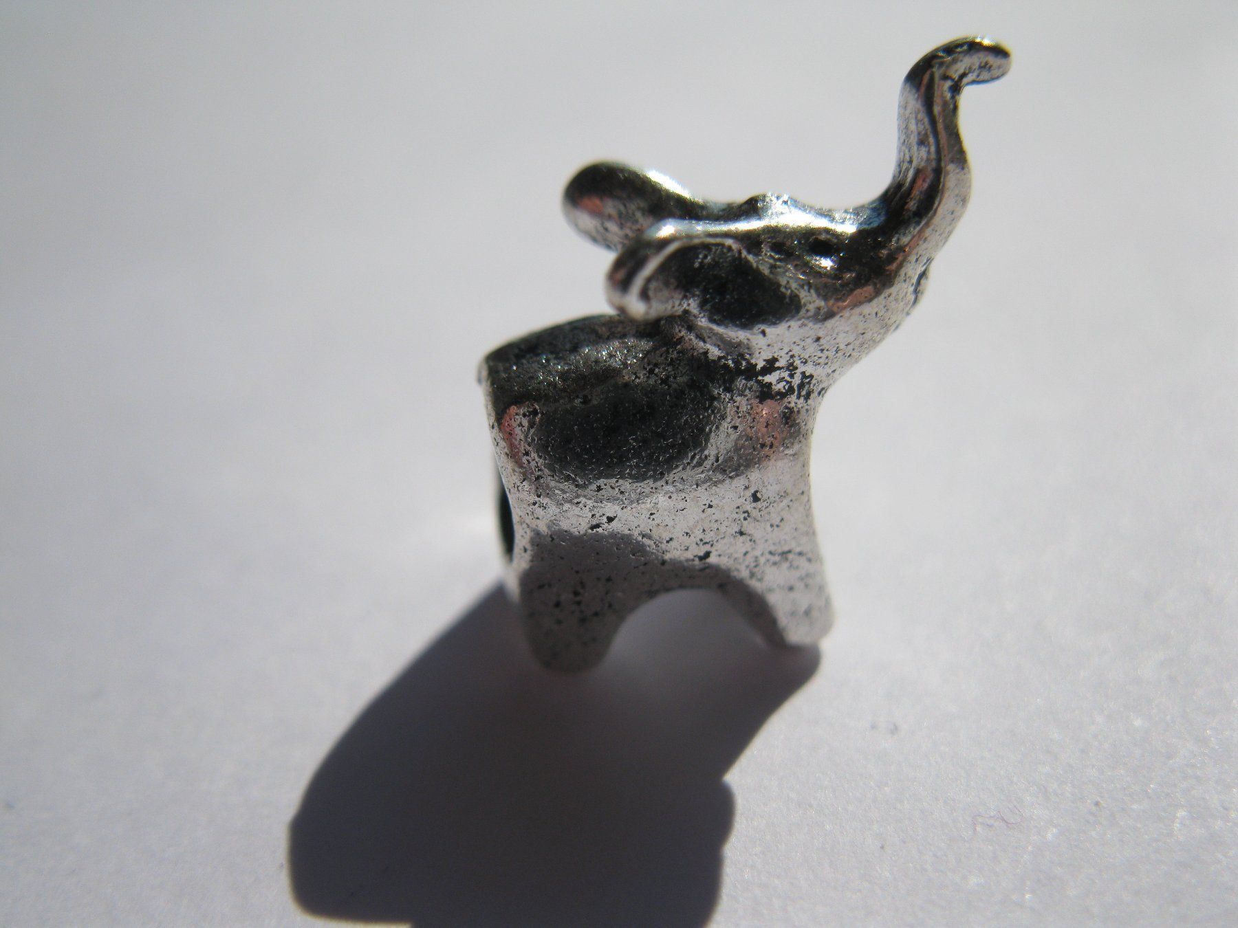 Perle (finte): 2 Metallperlen, Grosslochperlen, Beads Elefant – Nuovo e nell'imballaggio originale da St. Margarethen TG venduto da LuanaKa