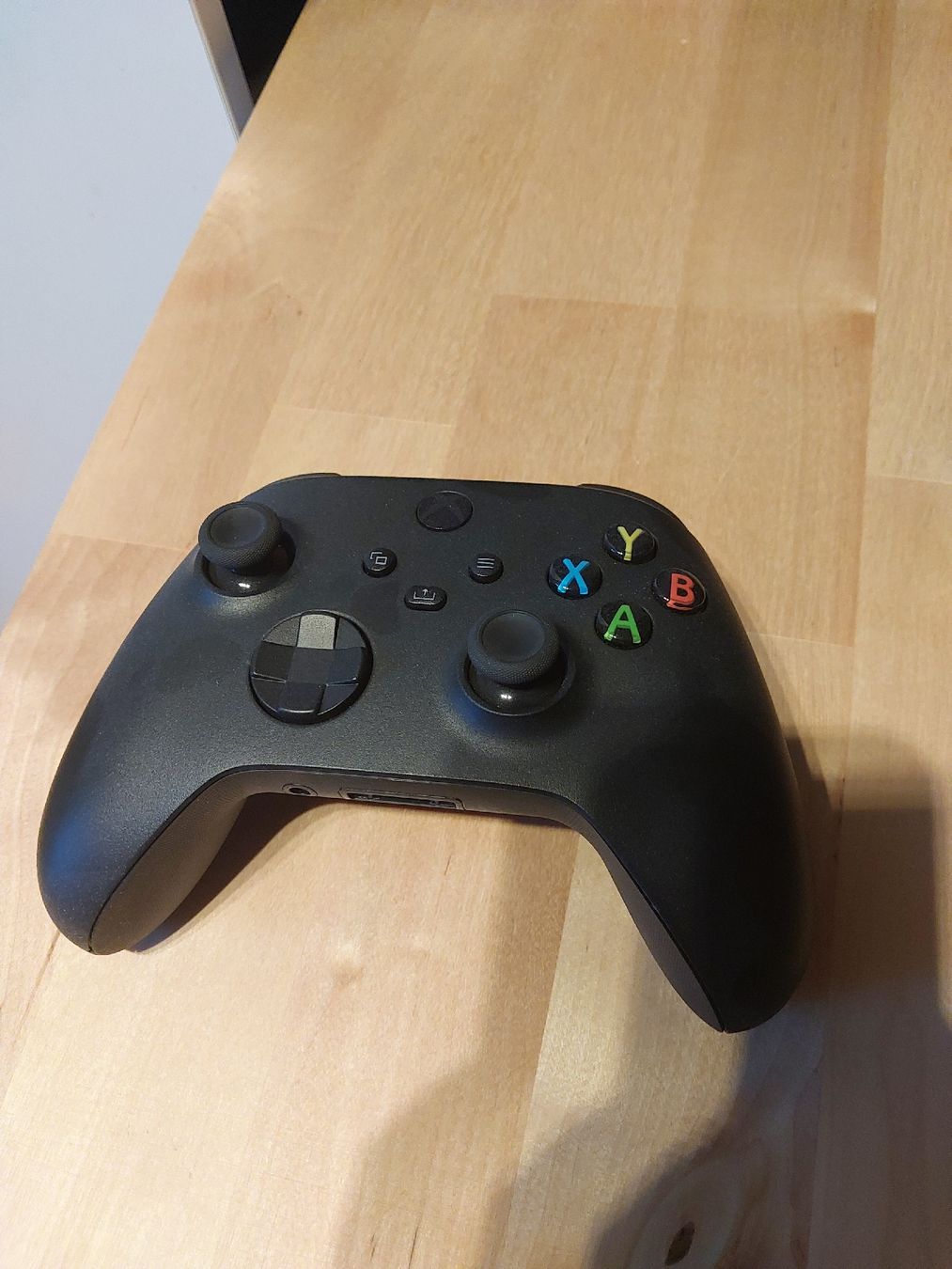 Microsoft Console: EXTREM GUTER DEAL Xbox Series X+Xbox Elite controller 2+LED – Nuovo (secondo la descrizione) da Küsnacht ZH venduto da nik_jdg6 9