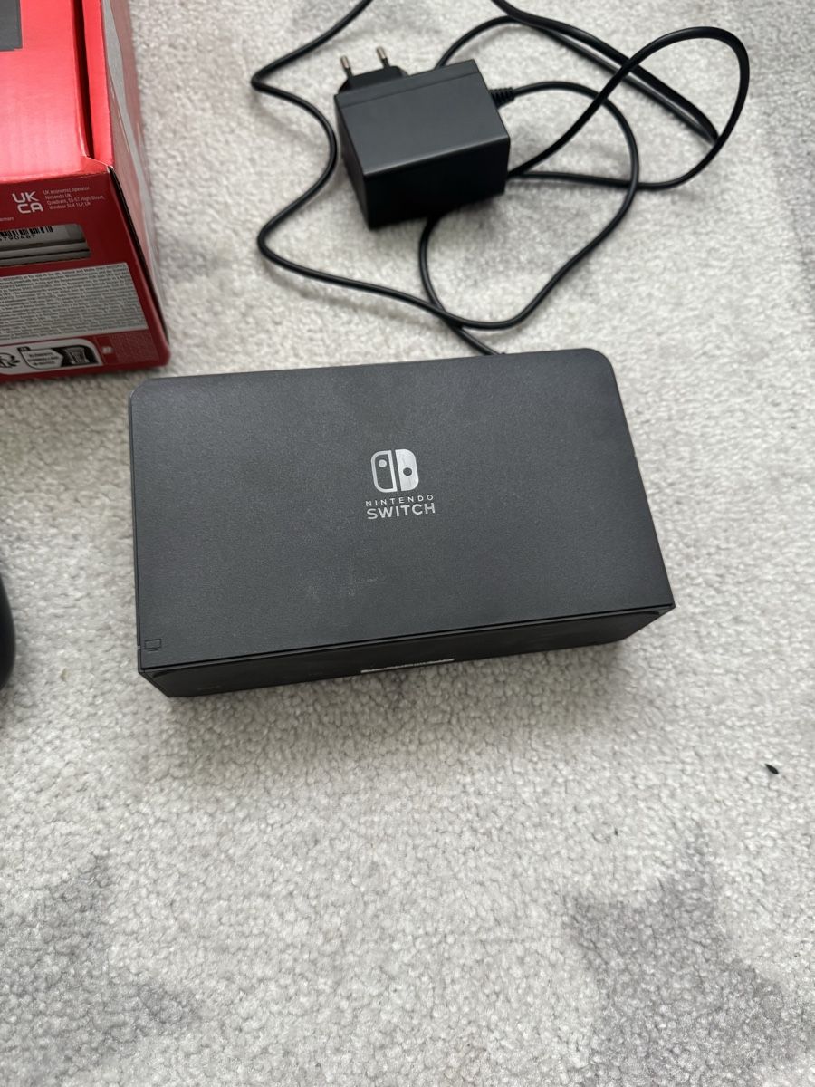 Nintendo Console: Nintendo Switch – Usato da Fehraltorf venduto da Arag23 4