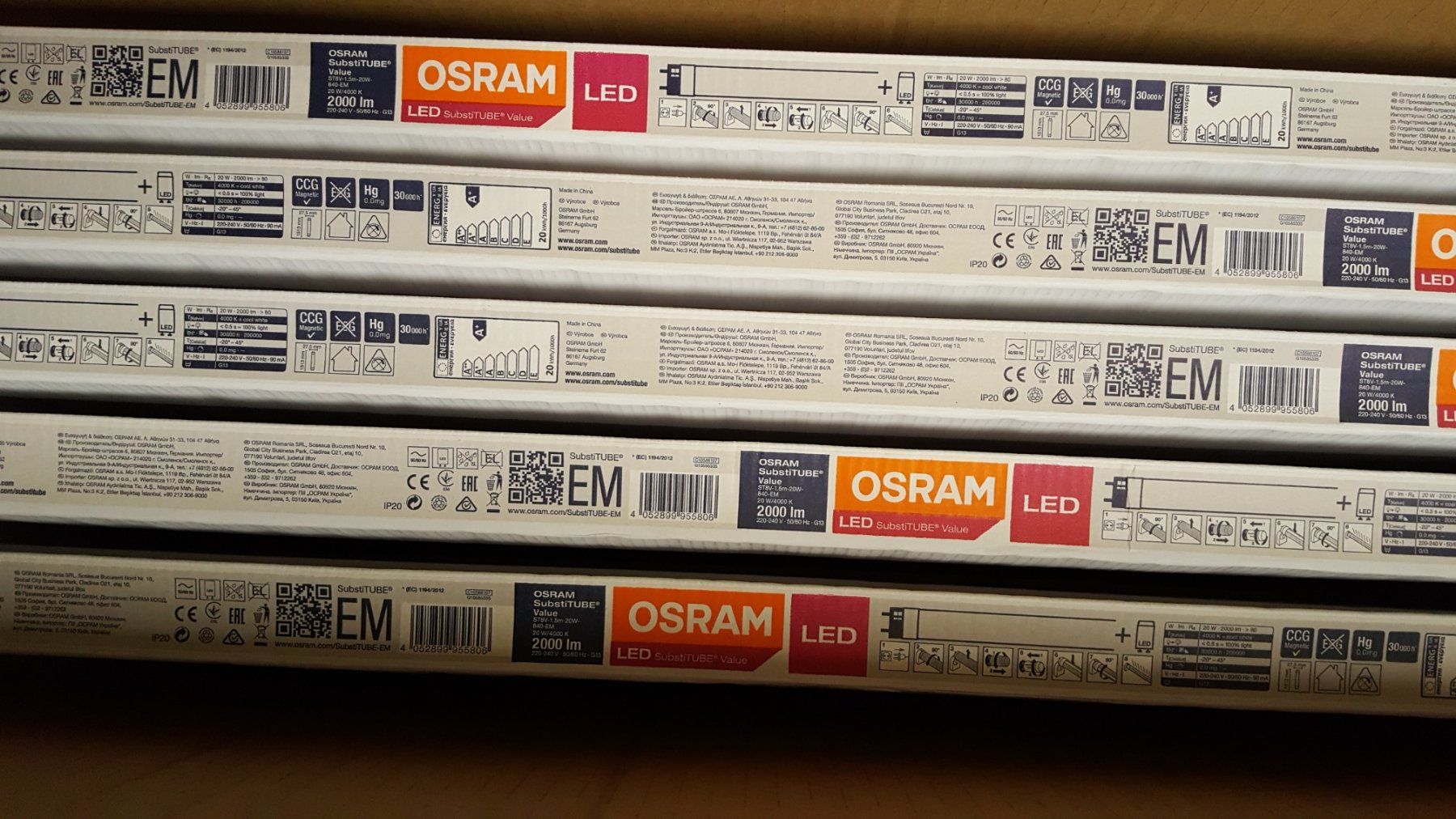 Osram Lampade: LED Röhren mit Starter Osram 150cm – Nuovo e nell'imballaggio originale da Menznau venduto da jrba