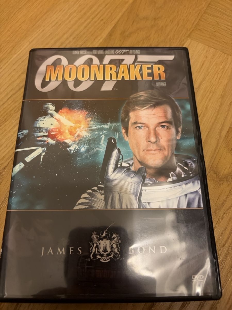 Tutti i DVDs: James Bond - Moonraker – Usato da Mariastein venduto da corleone1990