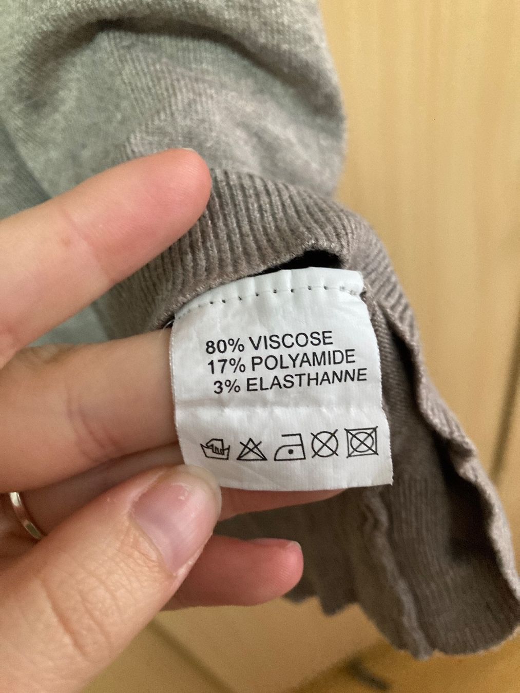 T-Shirts: Langarm Shirt beige Gr. S – Neu (gemäss Beschreibung) aus Thun von Vans_98 3