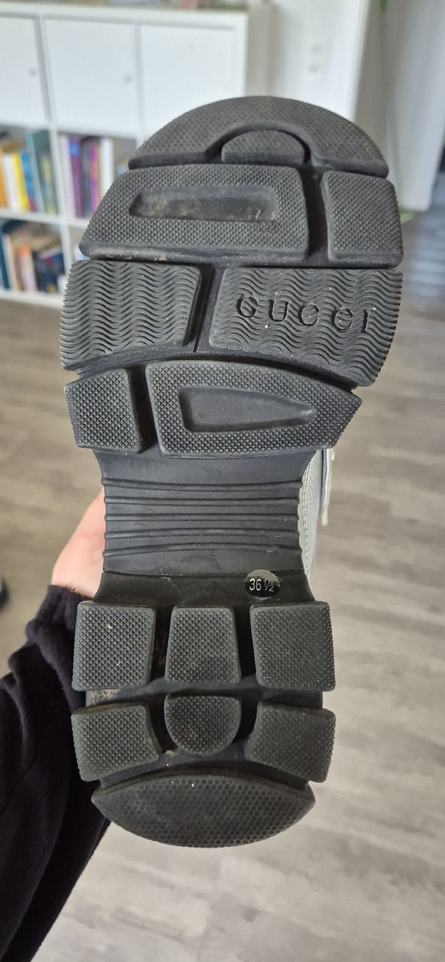 Damenschuhe: Gucci Flashtreck – Neu (gemäss Beschreibung) aus Waltenschwil von jane210 7