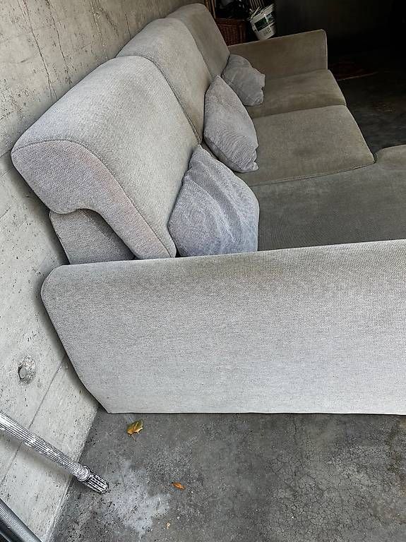 Ikea Sofas: Divano grigio IKEA con chaise longue – D'occasion à Solduno par ViviZappa 1