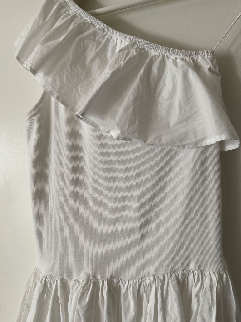 Molo Robes et jupes: Robe fille blanche taille 164 excellent état – D'occasion à Echandens par chv_7qng 3