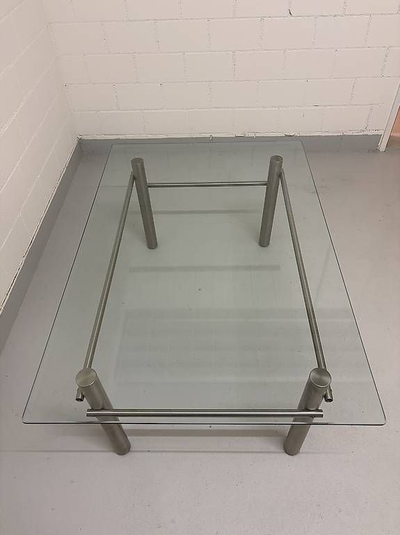 Tables: Couchtisch  – D'occasion à Hirzel par Pfiste