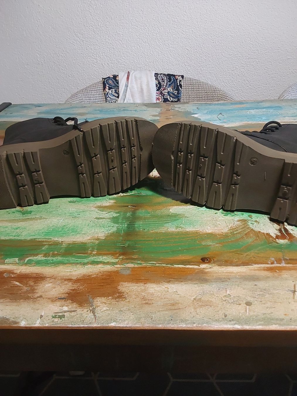 Scarpe da uomo: Bottes noir style combat taille 36 – Nuovo (secondo la descrizione) da Brügg BE venduto da rup_p6cw 2