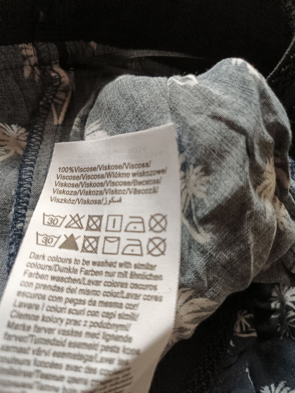 Only Pantaloni: Only Sommerhose 36/38 – Usato da Bätterkinden venduto da Elefantenzoo 3
