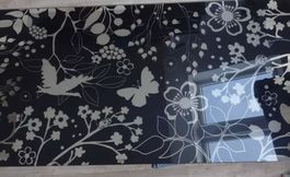 Plateau en verre noir motifs floraux et animaux Ikea