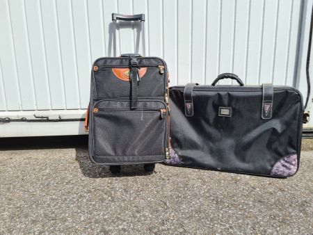 2 vieille valises
