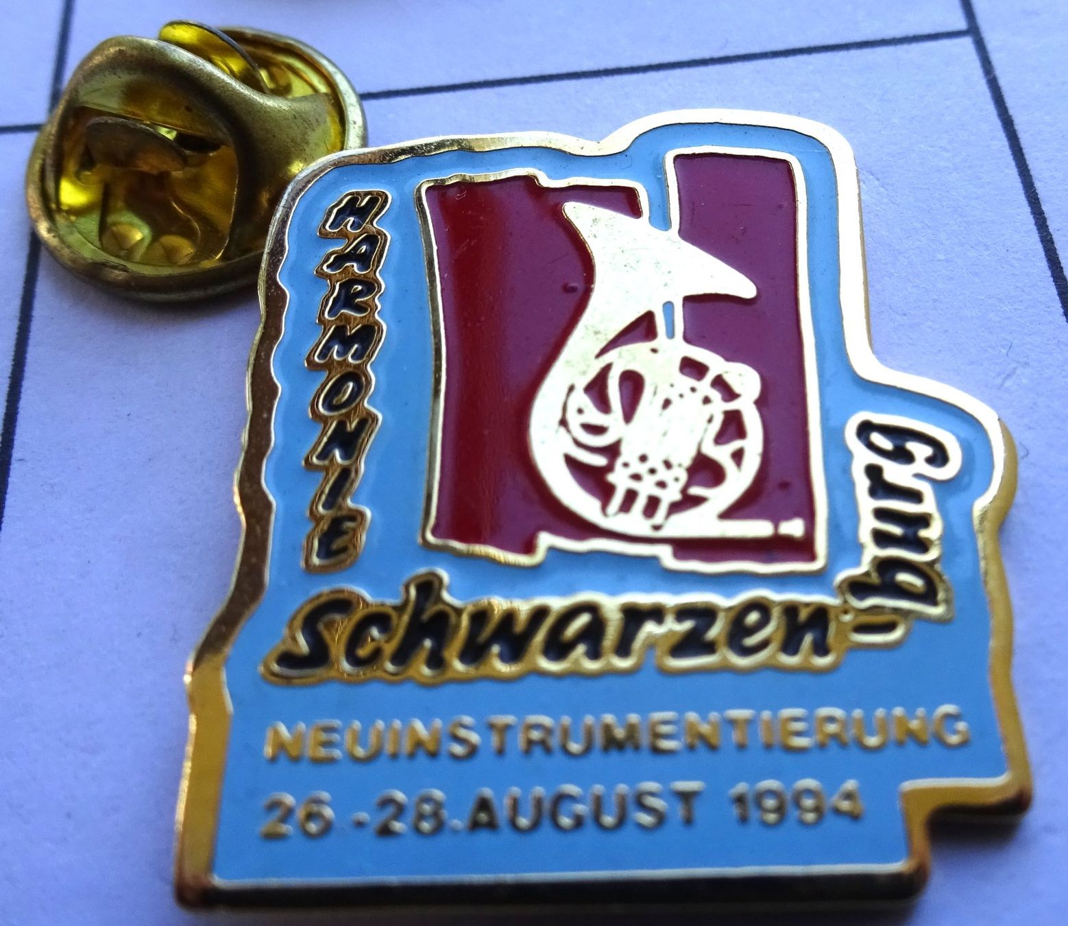 Placchette & Badge: Pin Harmonie Schwarzenburg – Usato da Utzenstorf venduto da BUtter81