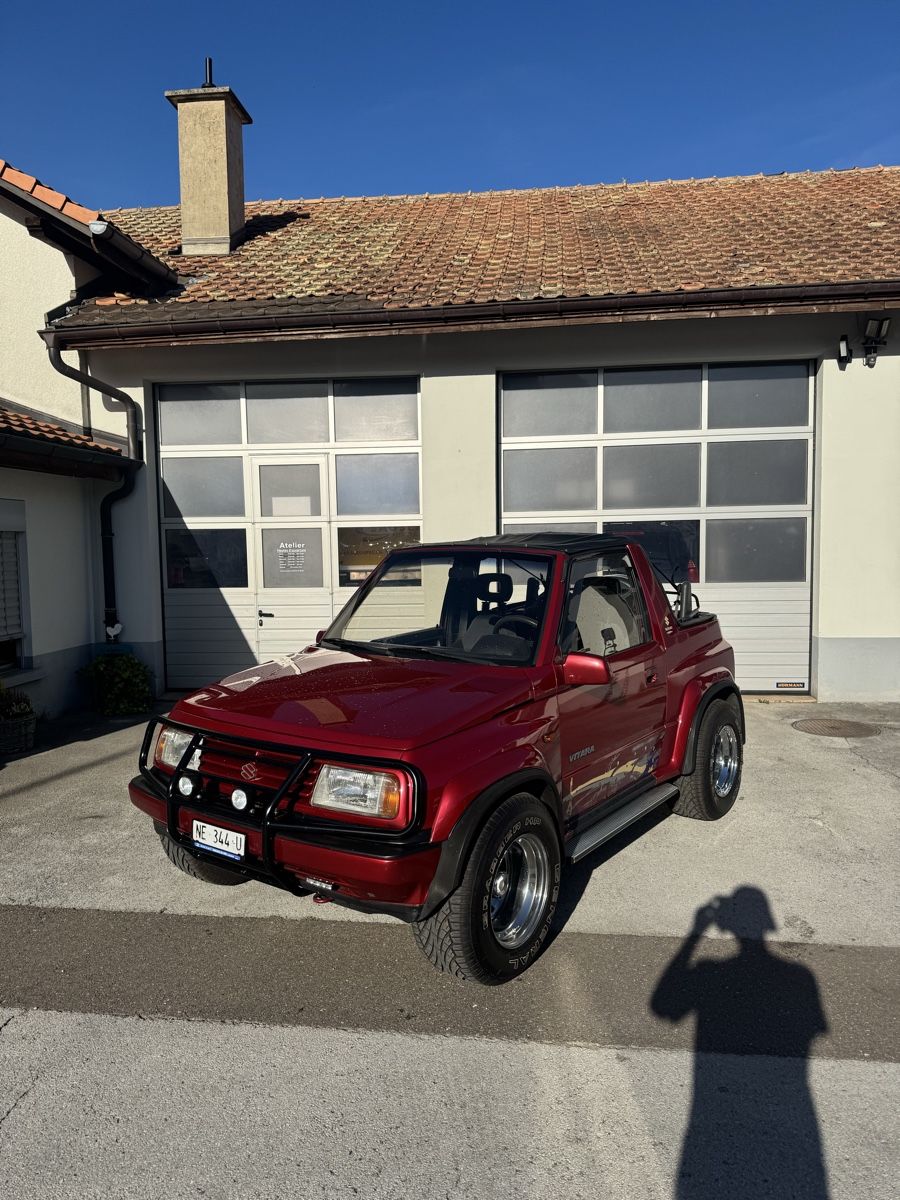 Suzuki Autos: Suzuki Vitara jlx cabriolet  – Gebraucht aus Fleurier von FelicienS