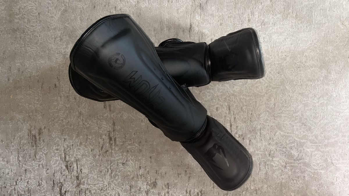 Venum Protections: Venum Shinguards – D'occasion à Luzern par ameliemueller