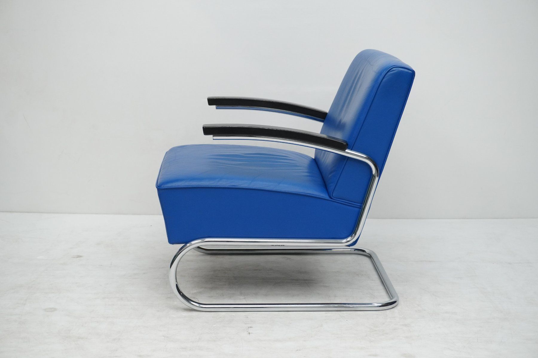 Thonet Sessel: Thonet S411 Freischwinger Sessel Leder blau – Gebraucht aus Bad Zurzach von QLASSIQ 3
