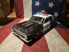 63'Dodge 330 "State Police" 1:18 Pro Rodz
