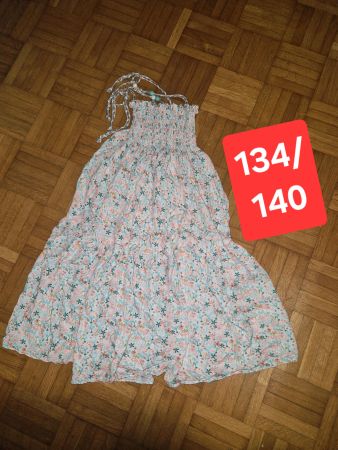 Kleid Grösse 134/ 140