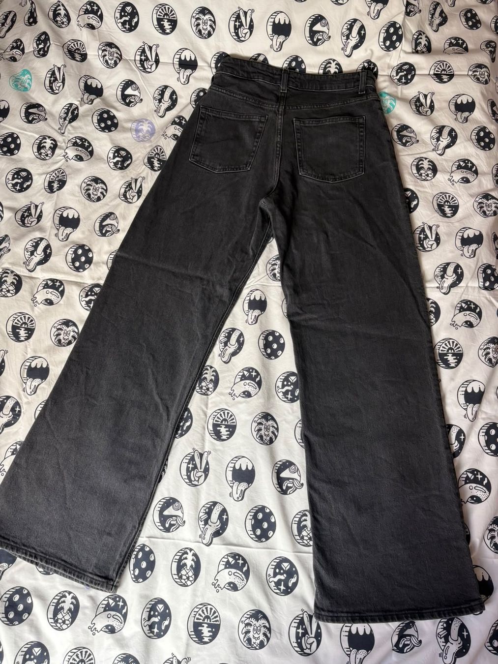 H&M Jeans: Frauen Baggy Jeans – Usato da Weiach venduto da sne_pwj7 2