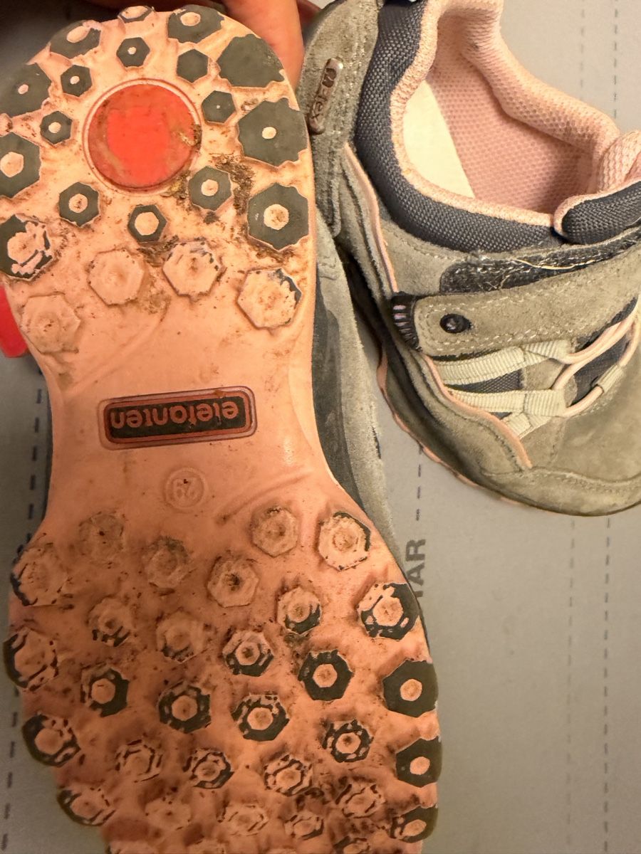 Schuhe für Mädchen: Elefanten Schuhe 29 – Gebraucht aus Basel von RausindieNatur 1