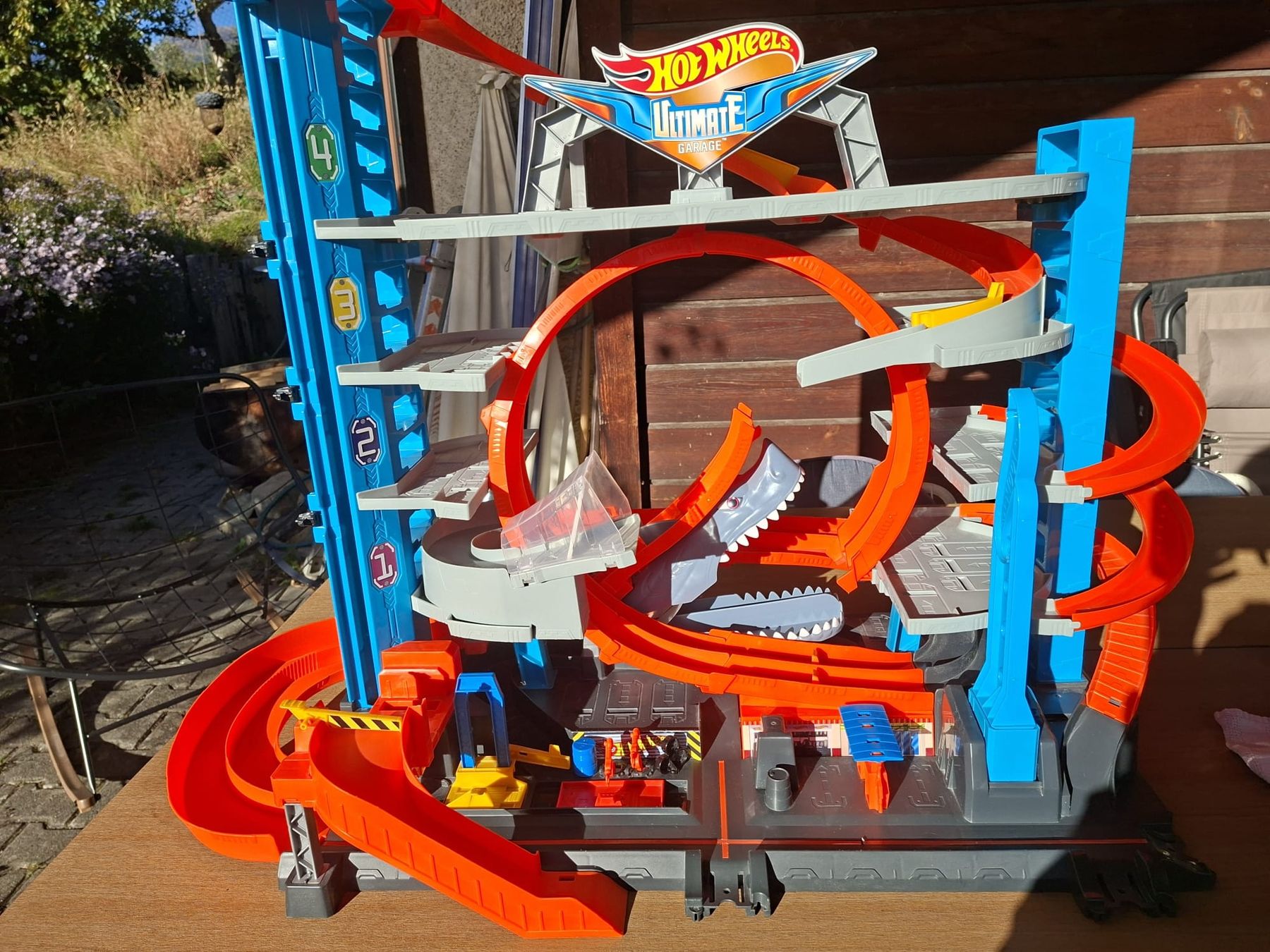 Hot Wheels Piste: Hot Wheels Bahn  – Usato da Visperterminen venduto da Bizinen78 4