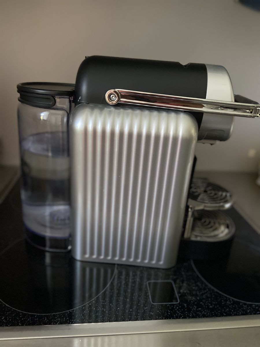 Nespresso Macchine per caffè & Macchine per espresso: NESSPRESSO ZENiUS PRO KAPSEL MASCHINE – Nuovo (secondo la descrizione) da Zürich venduto da schneeflocke303 3