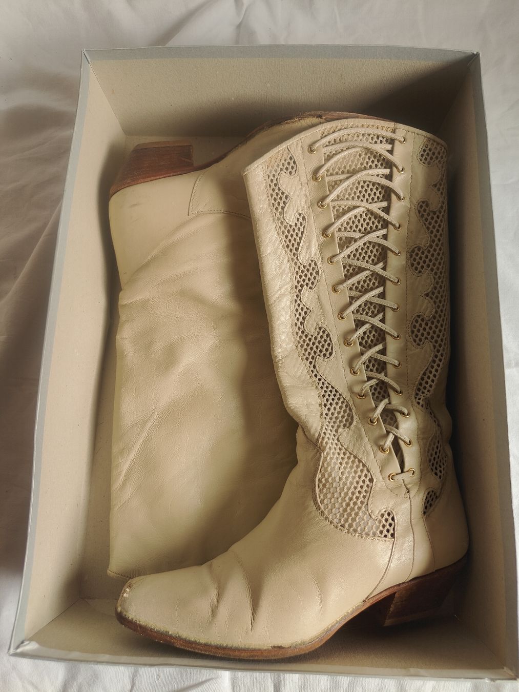 Damenschuhe: BIONDINI Cowboy Echtlederstiefel Gr.36 - Weiss – Gebraucht aus Wetzikon ZH von lua_2d7z