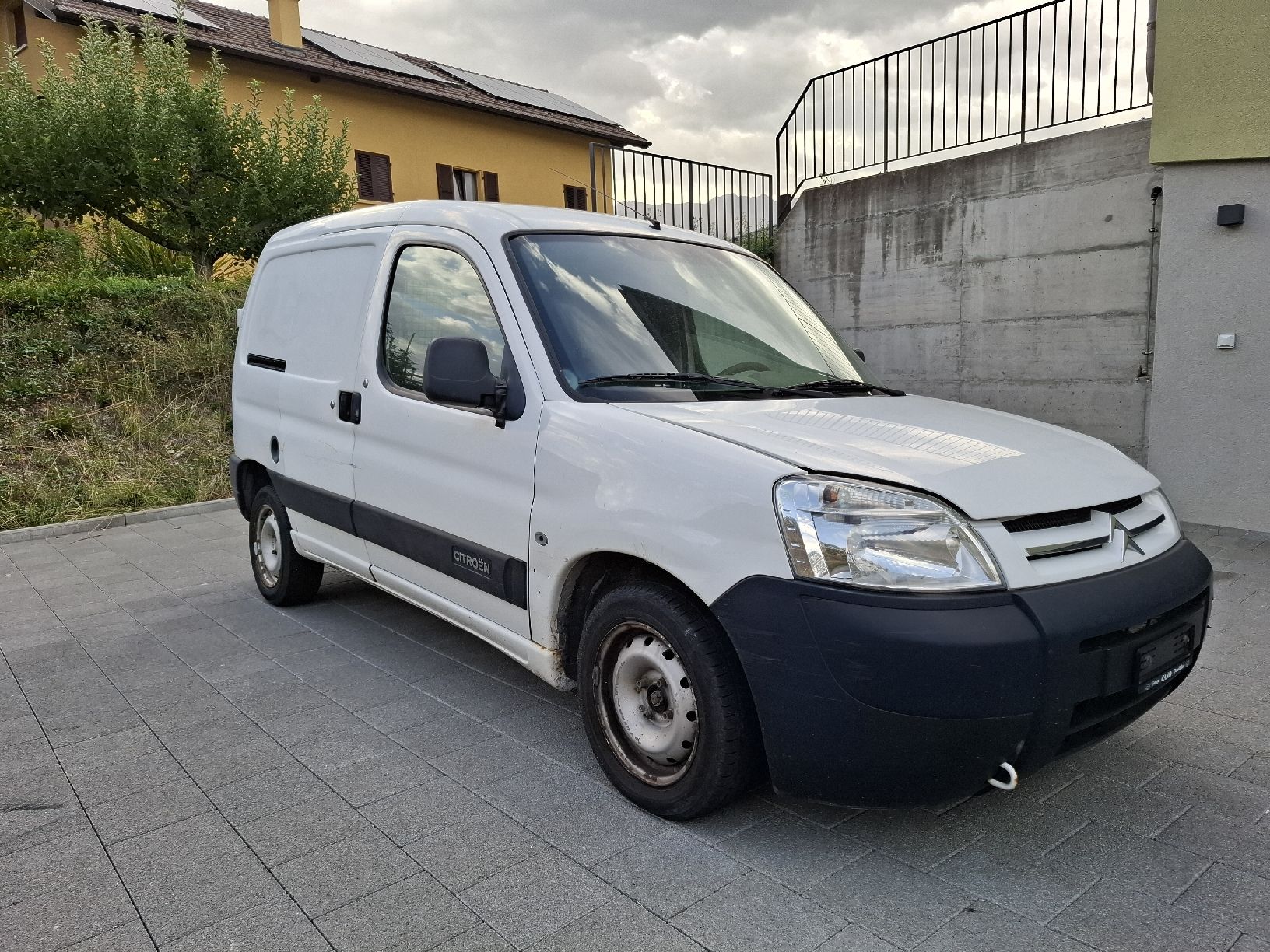 Citroën Veicoli commerciali: Citroën Berlingo 1.4 – Usato da Savièse venduto da jo_solliard 1