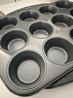2x Muffin Tin 12 Cup Betty Bossi good condition