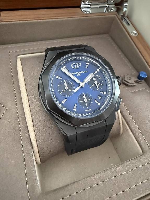 Girard-Perregaux Orologi: Girard Perregaux Laureato – Usato da Zürich venduto da timeio-swapwatch 2