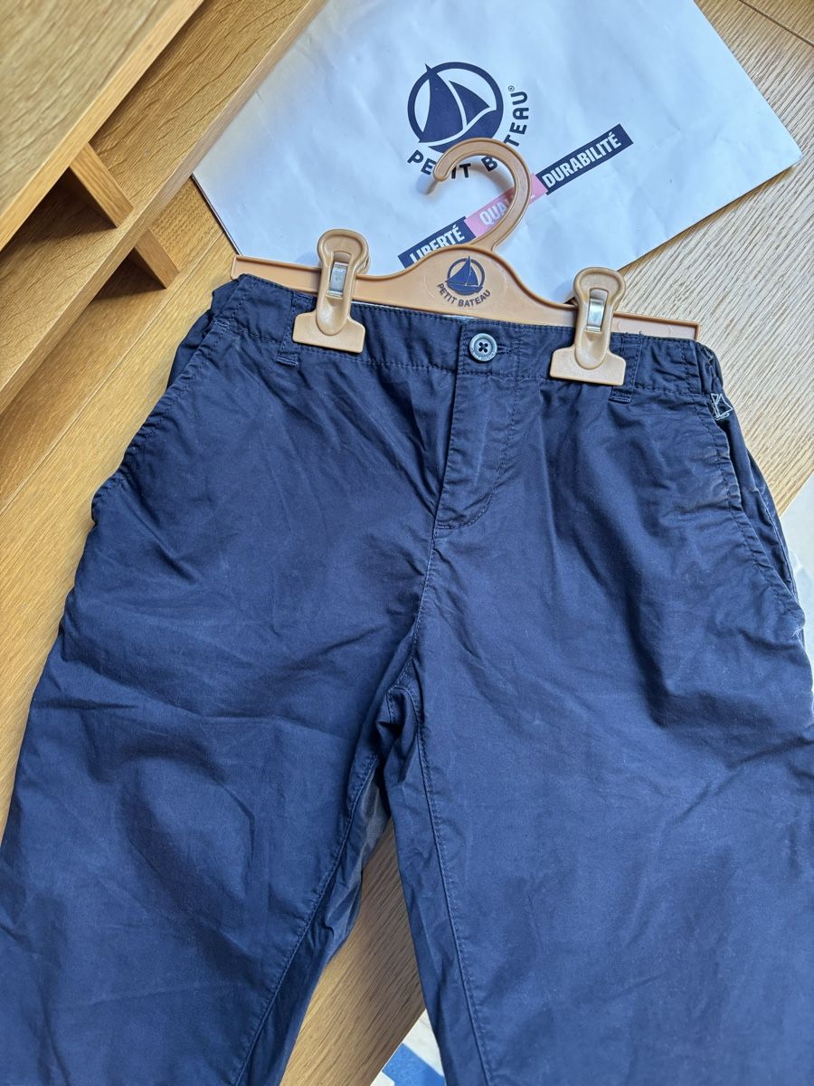 Petit Bateau Pantaloni: Short Petit Bateau garçon 12 ans - 152cm – Usato da Founex venduto da ari_2gt7 2