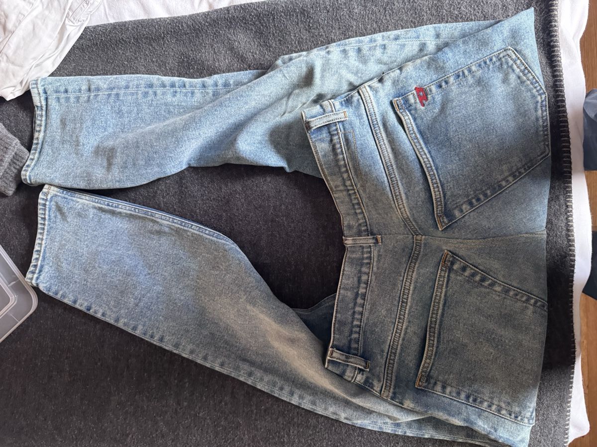 Diesel Jeans: Diesel Jeans – Usato da St. Moritz venduto da Bengeee 1
