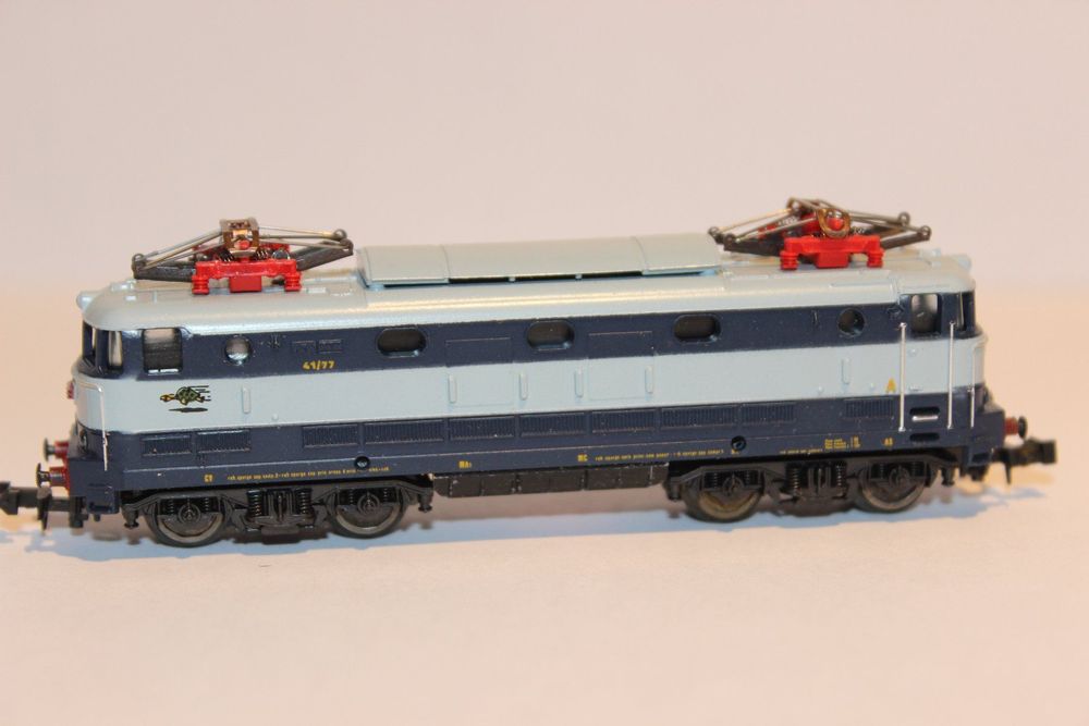 Locomotiva elettrica 1967 E 444 La Tartaruga - Modello prodotto dalla Lima