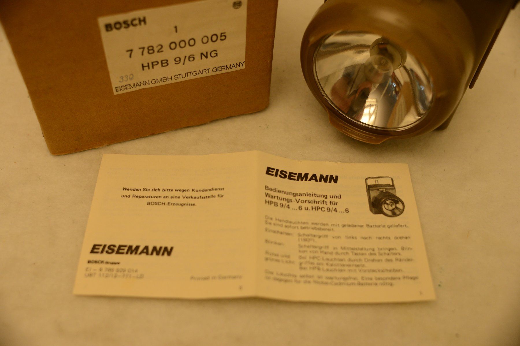 Lampade: Taschenlampe Eisemann von der Schweizer Armee – Nuovo e nell'imballaggio originale da Sachseln venduto da Smatsch54 3