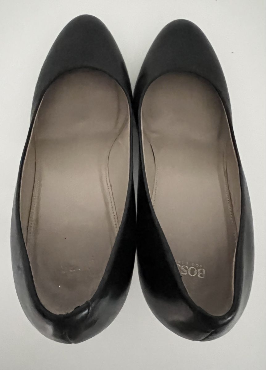Hugo Boss Damenschuhe: HUGO BOSS PUMPS, 37 – Gebraucht aus Bergdietikon von pinkerton13 4