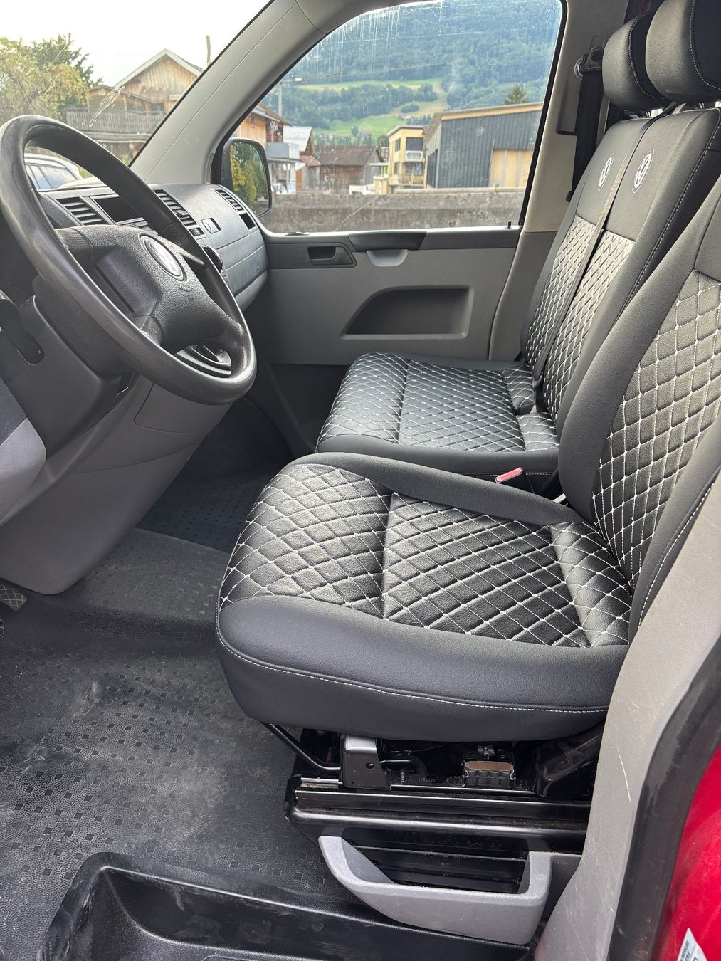 VW Automobili: VW T5 2.5 TDI 4X4 – Usato da Gams venduto da mir_n5kk 7