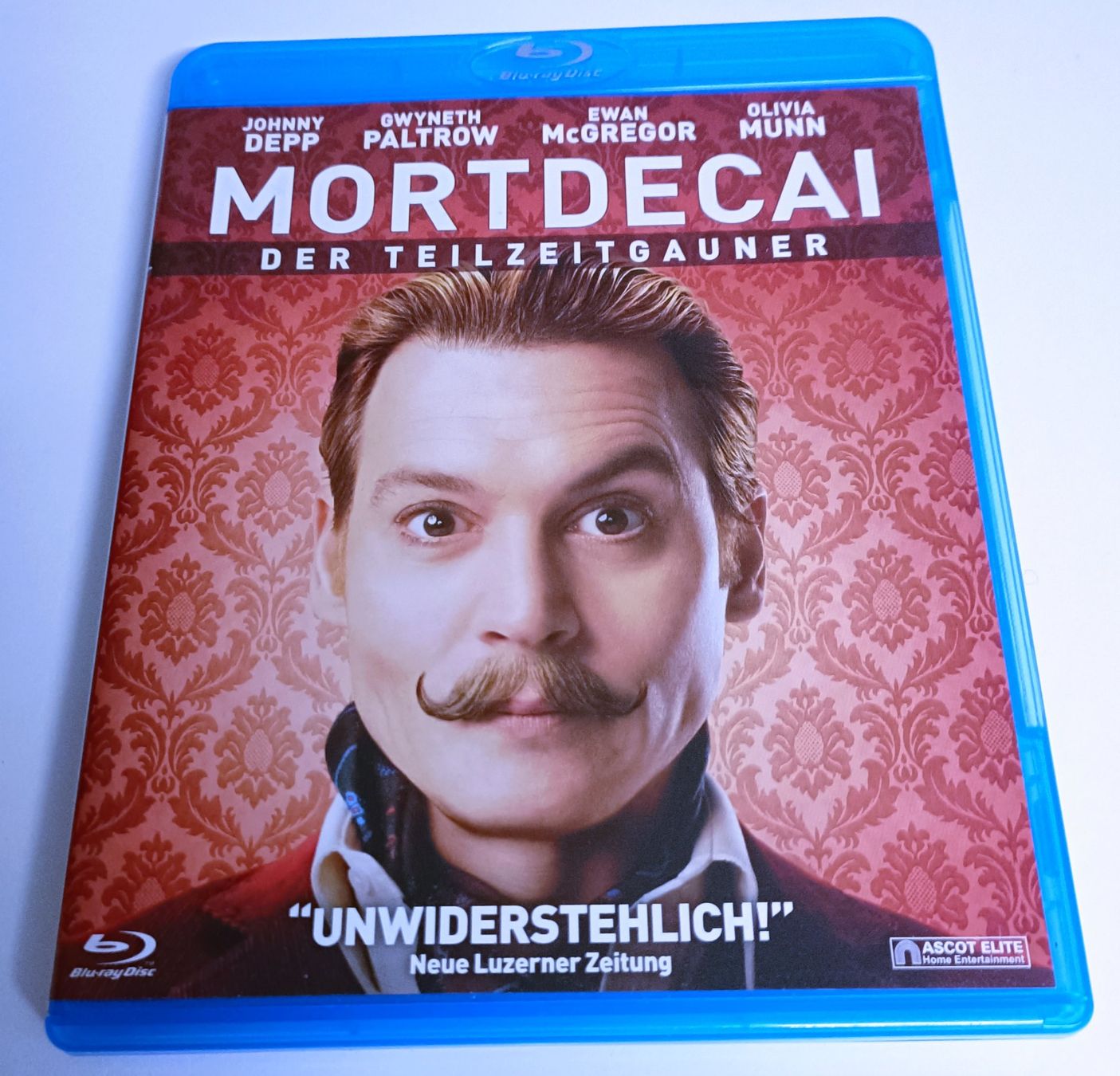 Tutti i DVDs: Mortdecai - Der Teilzeitgauner [Blu-ray] – Usato da Köniz venduto da Movieportal007