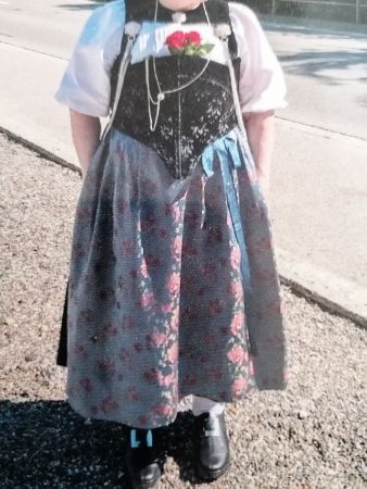 Bernertracht drei Möglichkeiten zu Kombinieren