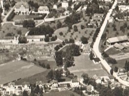 Fliegeraufnahme NIEDERUZWIL ~1950