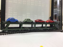 Märklin H0 Autotransportwagen mit 4 Autos,