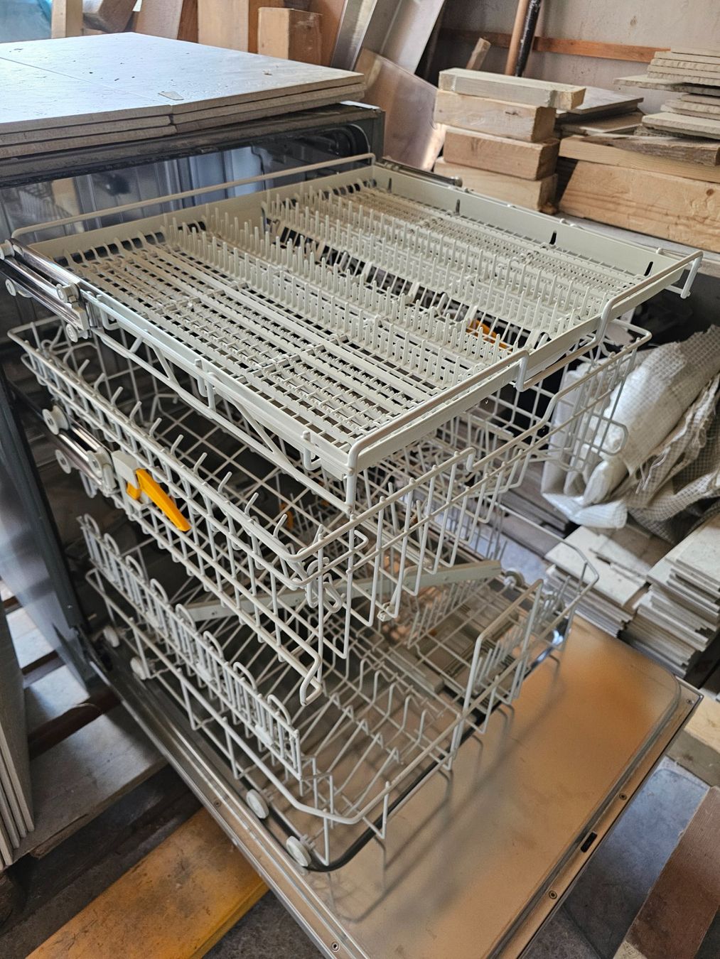 Miele Lavastoviglie: Miele Geschirrspüler G 2432-60 SCi – Usato da Mols venduto da mima61 4