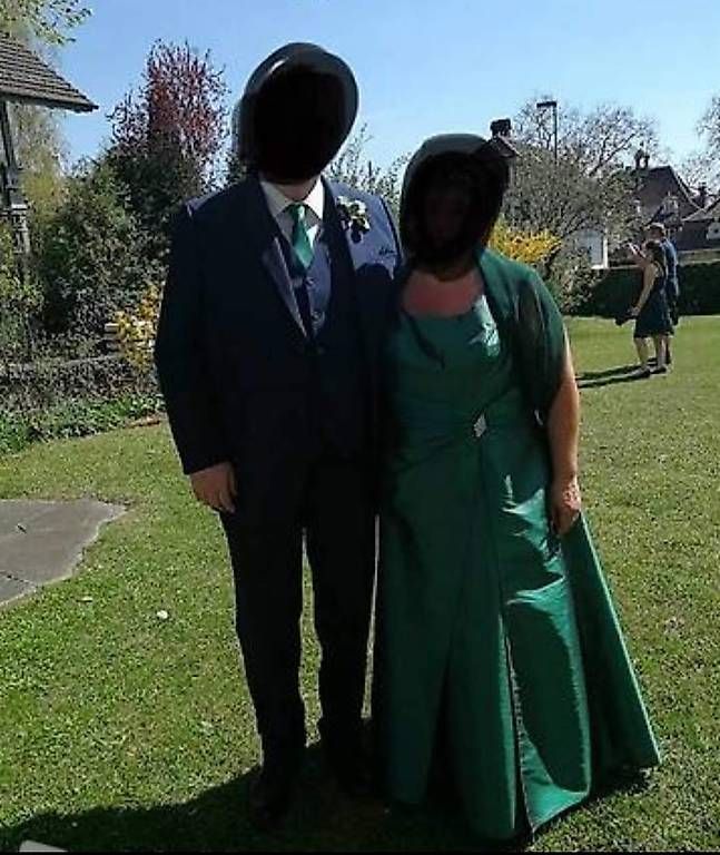 Kleider: Abendkleid  – Gebraucht aus Ittigen von football102013 2