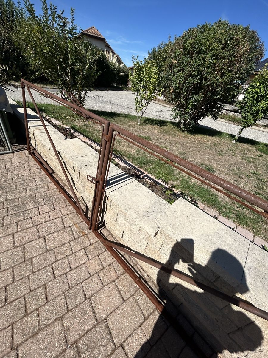 Porte: Portail double en fer  – Usato da Thierrens venduto da Bigla 6