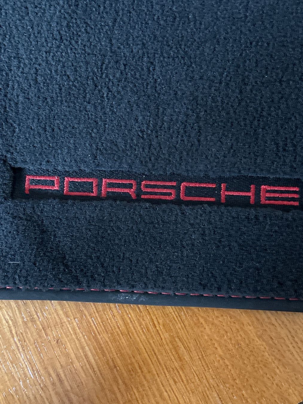 Porsche Teppiche / Matten: Automatten  Porsche – Gebraucht aus Genève von Buens4 1